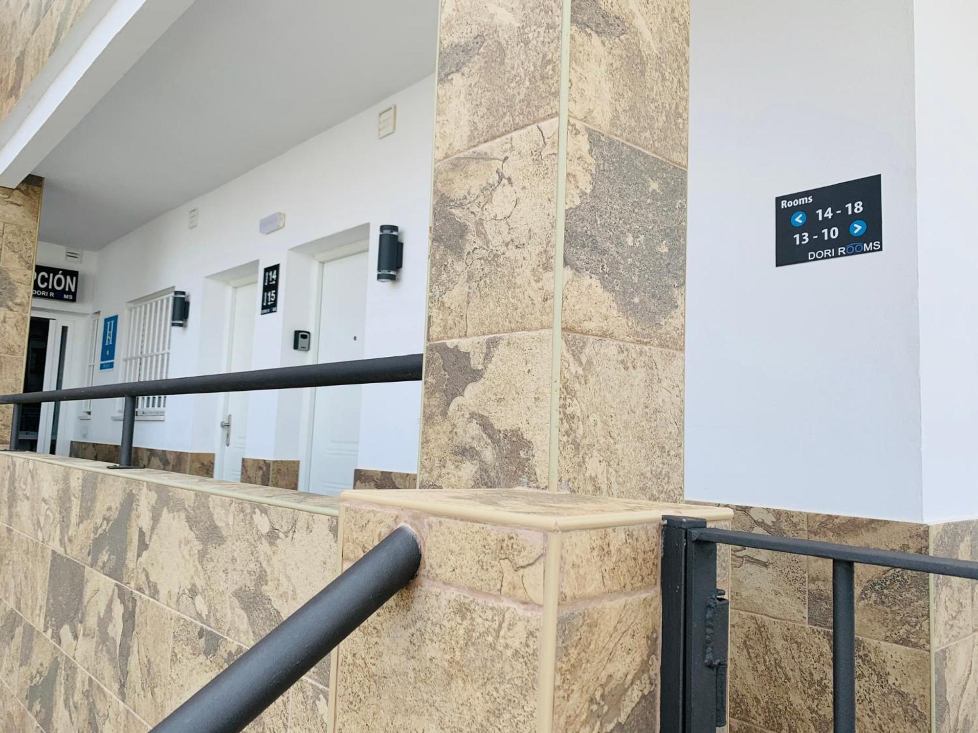 Dori Rooms Hostal Tarifa Ngoại thất bức ảnh