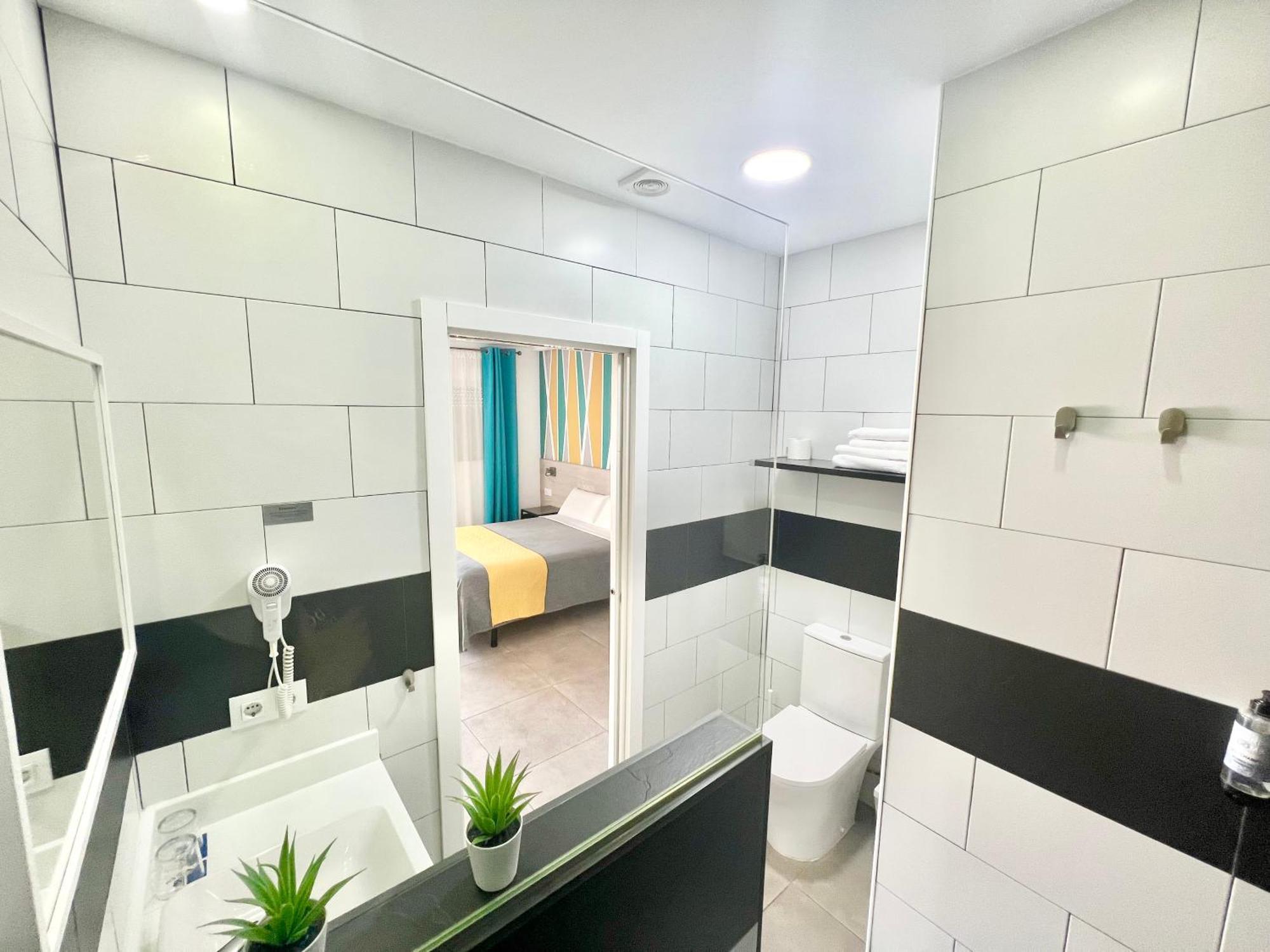 Dori Rooms Hostal Tarifa Ngoại thất bức ảnh