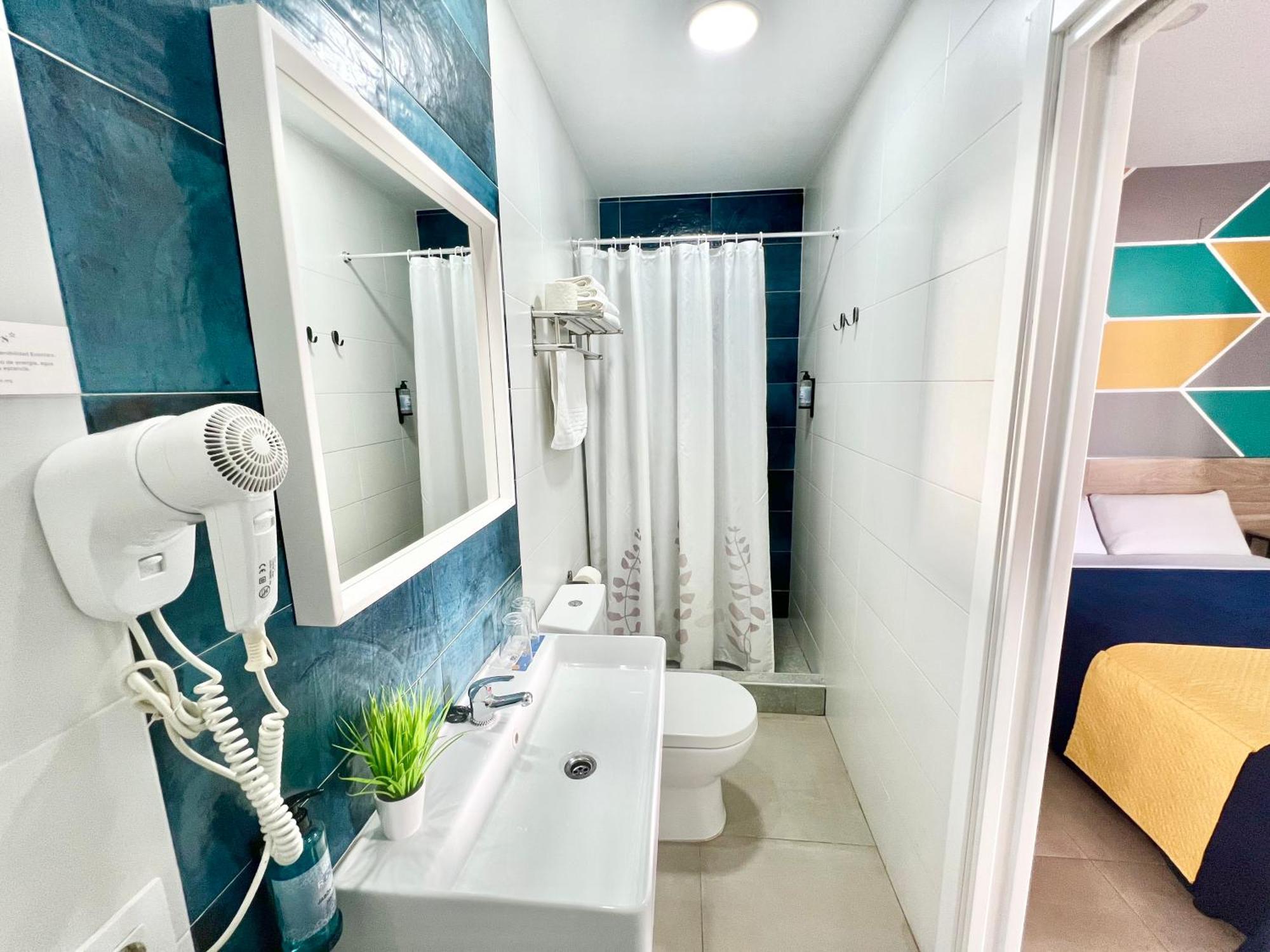 Dori Rooms Hostal Tarifa Ngoại thất bức ảnh