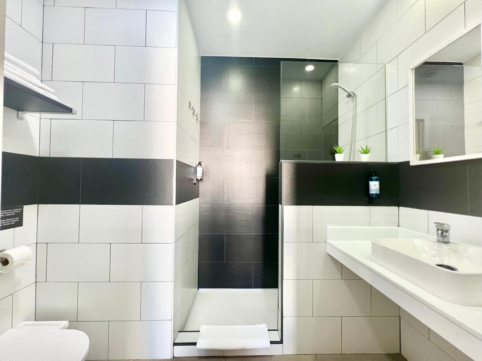 Dori Rooms Hostal Tarifa Ngoại thất bức ảnh