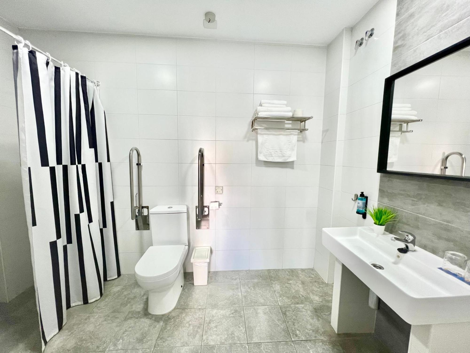 Dori Rooms Hostal Tarifa Ngoại thất bức ảnh